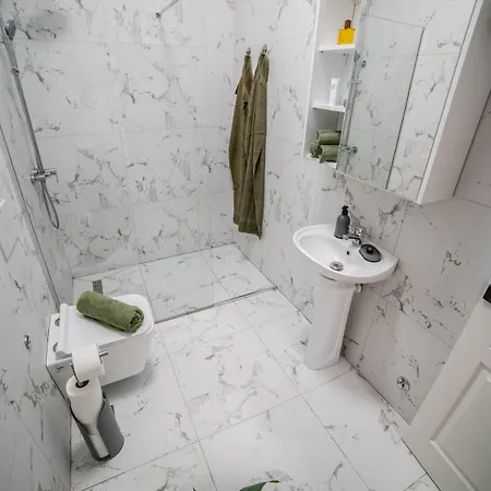 Living Daire